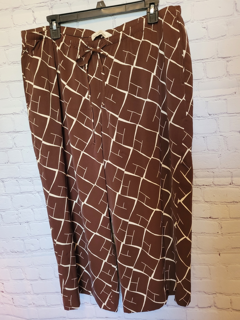 Abercrombie & Fitch Size Large Brown Cream Patterned Wide Leg Ankle Pants